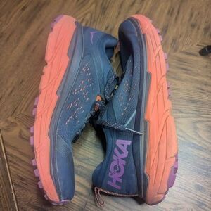 Hoka One One Women's W Challenger ATR 6 W, Size 9.5B